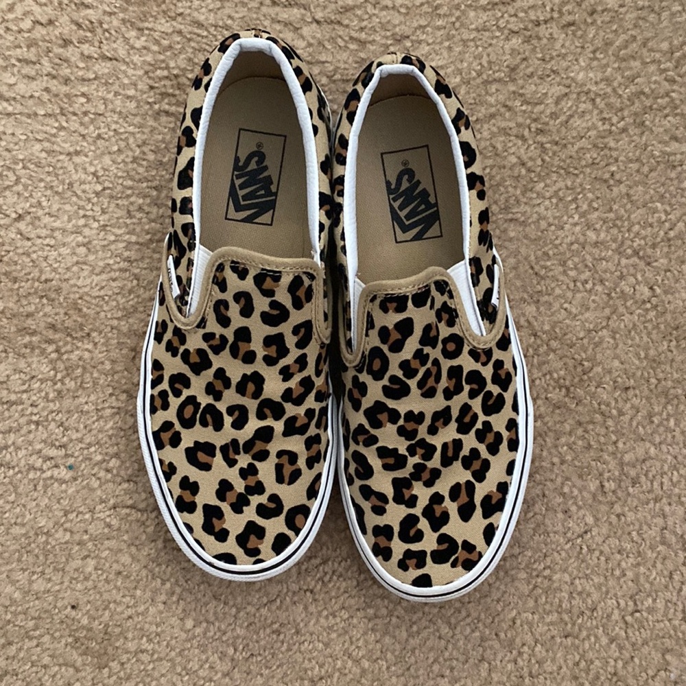 cute shoes for school!!